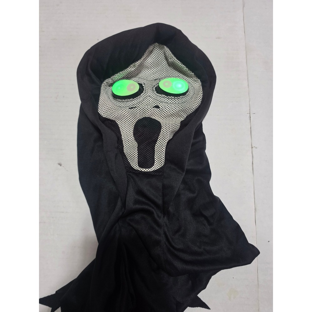 Team Creation 2009 Light Up LED Ghostface Slasher Halloween Mask Red Green Eyes